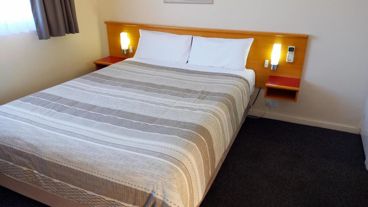 Redhill Cooma Motor Inn المظهر الخارجي الصورة